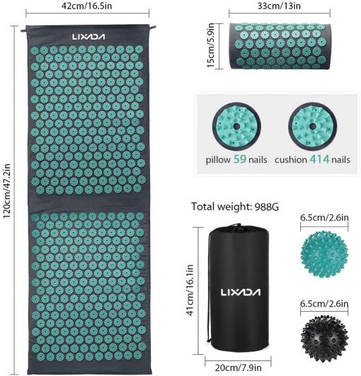 left: green acupressure matt. Right: green acupressure pillow, 1 black & 1 green massage ball, black travel bag